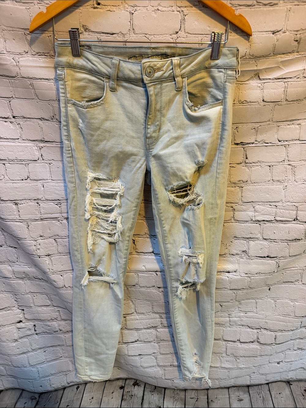 American Eagle Outfitters Premium Denim Distressed Jeggings Jeans